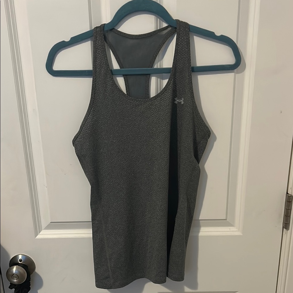 Under Armour Gray Fitted Sleeveless Tank Top